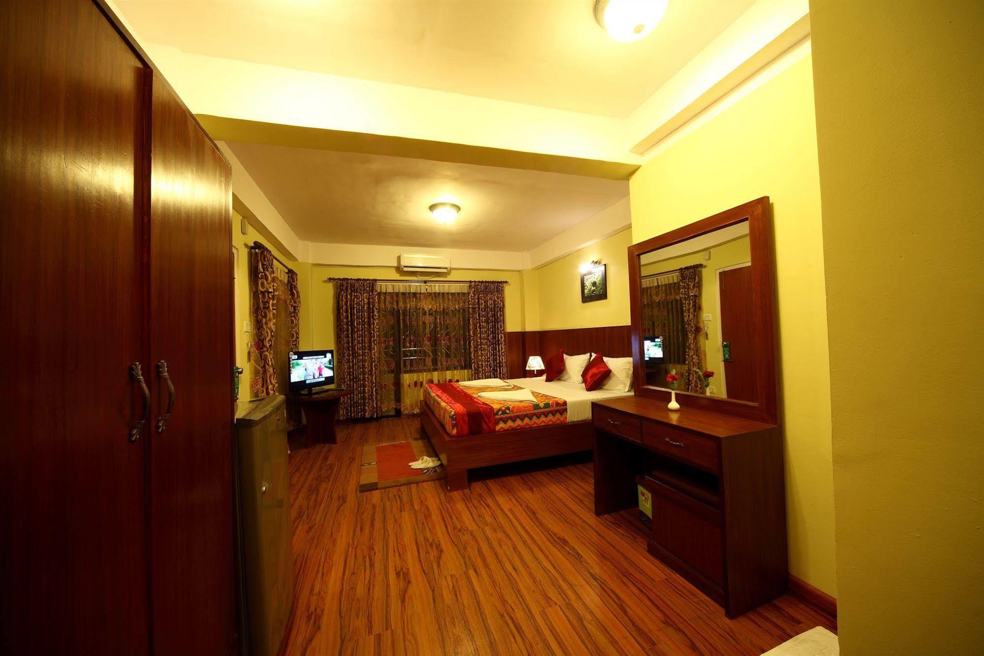 New Hotel Panda Kathmandu Exterior foto